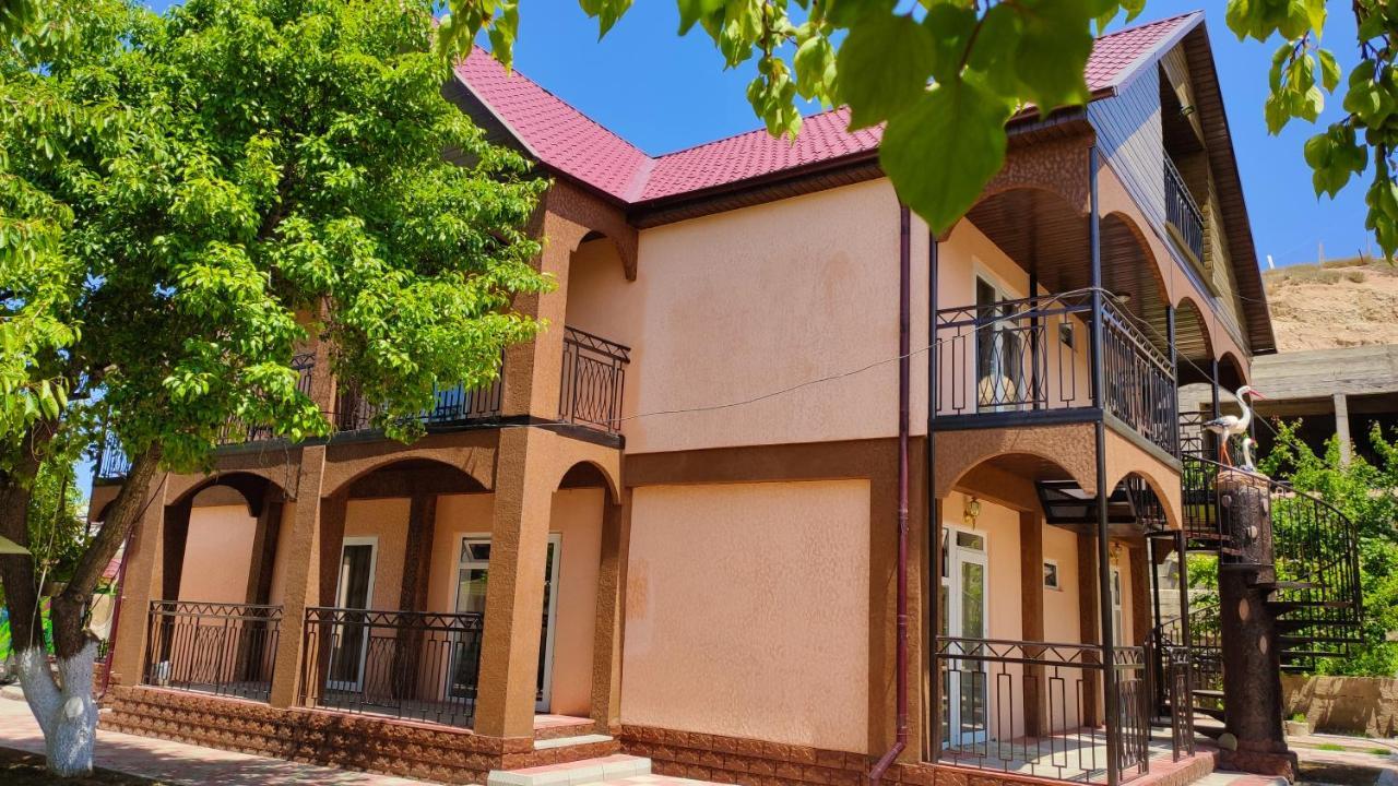 Hotel Natalia Kaji-Say Exterior photo