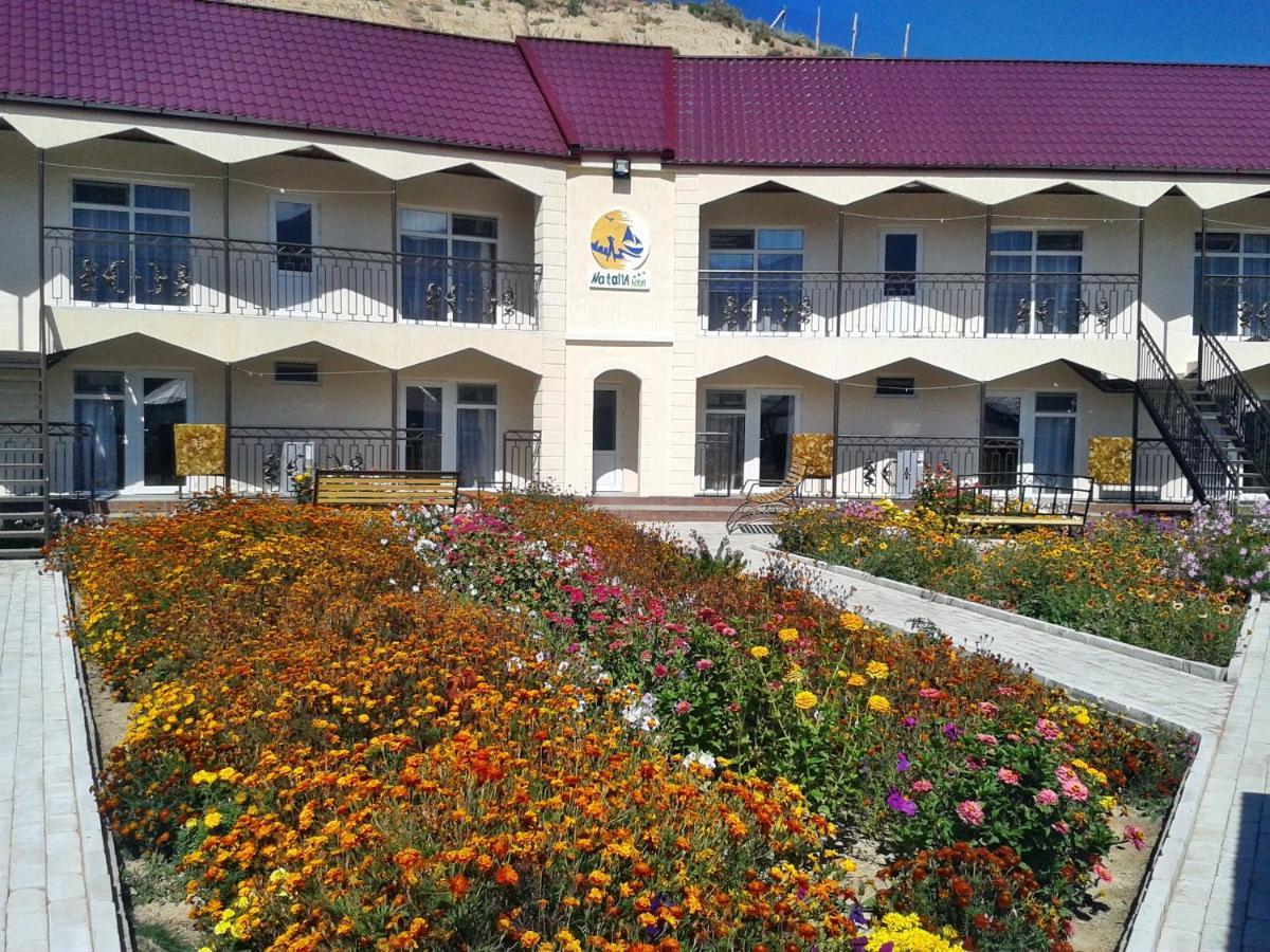 Hotel Natalia Kaji-Say Exterior photo